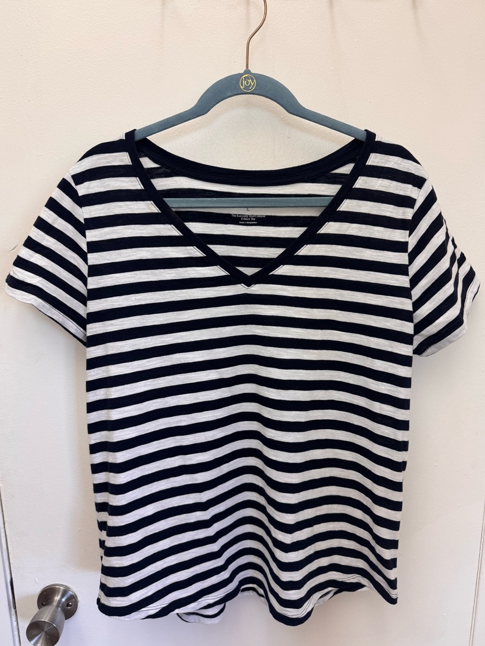 Everyday comfy vneck